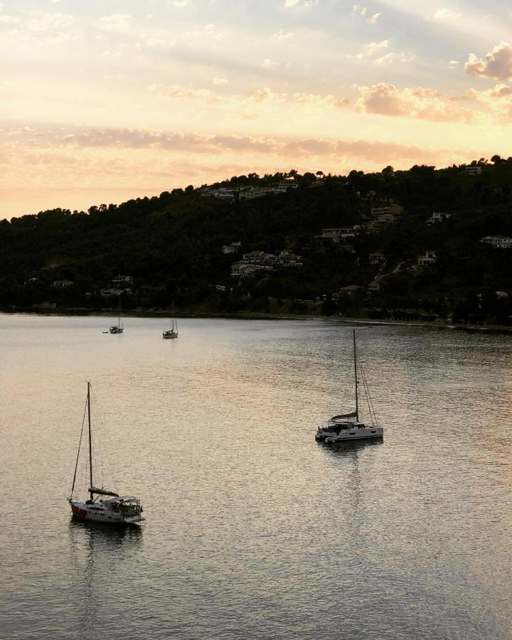 Meltemi Hotel Skiathos Town Exterior photo